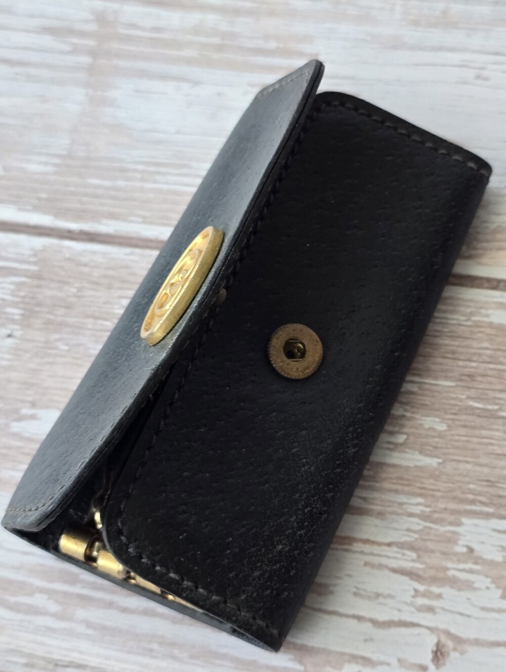 🔑RARE Vintage Gucci Logo Black Leather 3 Key Holder - Picture 9 of 16